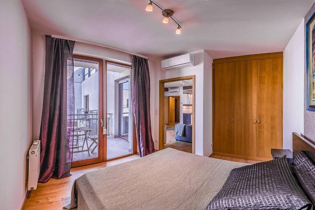 Premium Apartment By Hi5- Cp With Free Parking Budapest Exterior foto