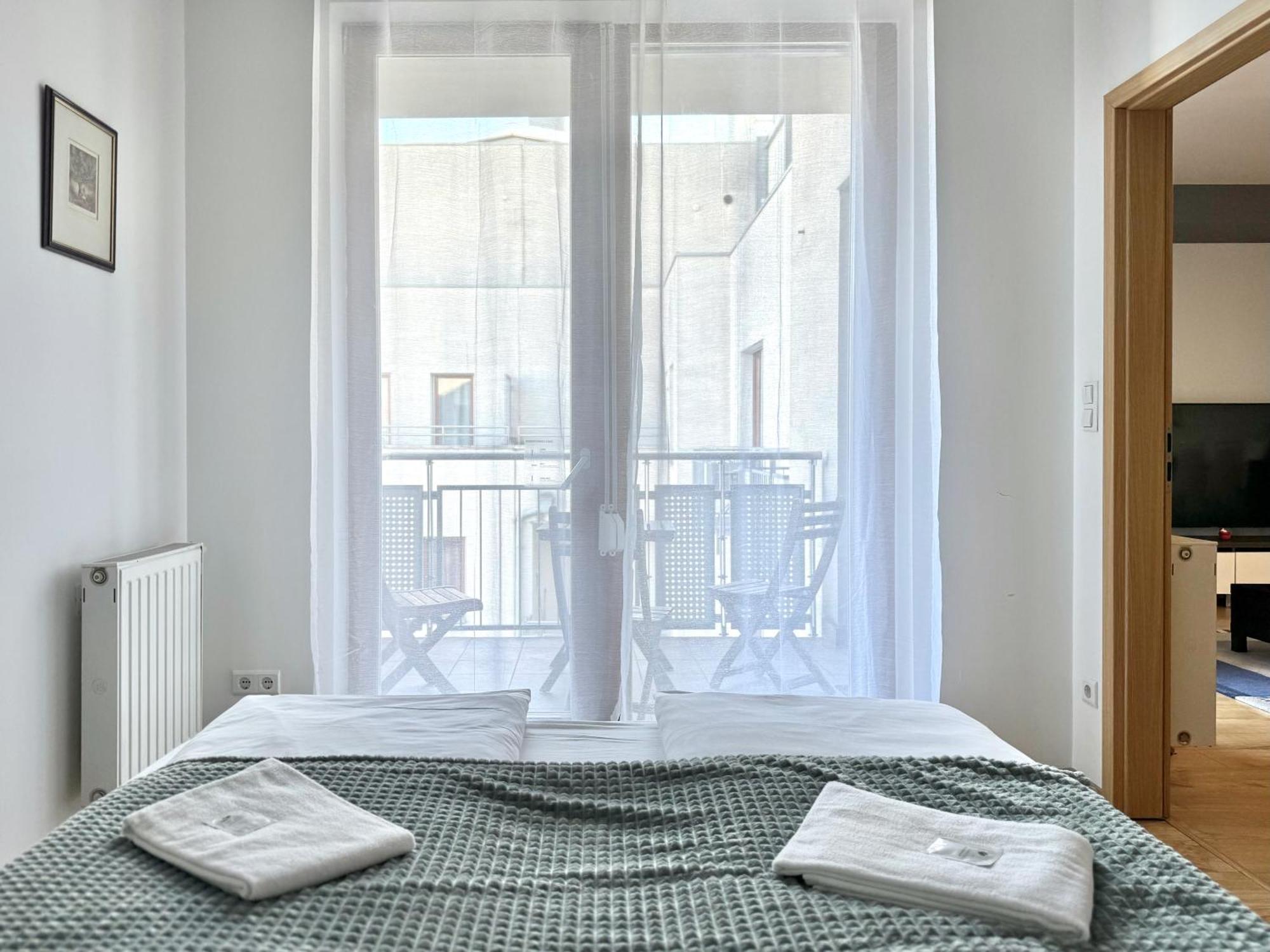 Premium Apartment By Hi5- Cp With Free Parking Budapest Exterior foto