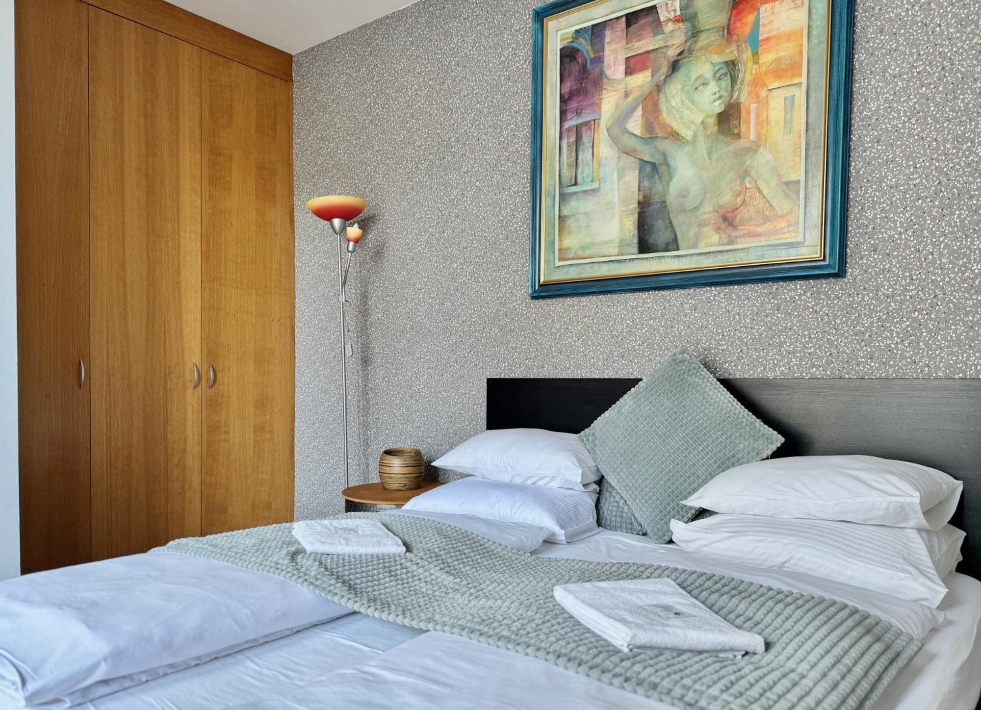 Premium Apartment By Hi5- Cp With Free Parking Budapest Exterior foto